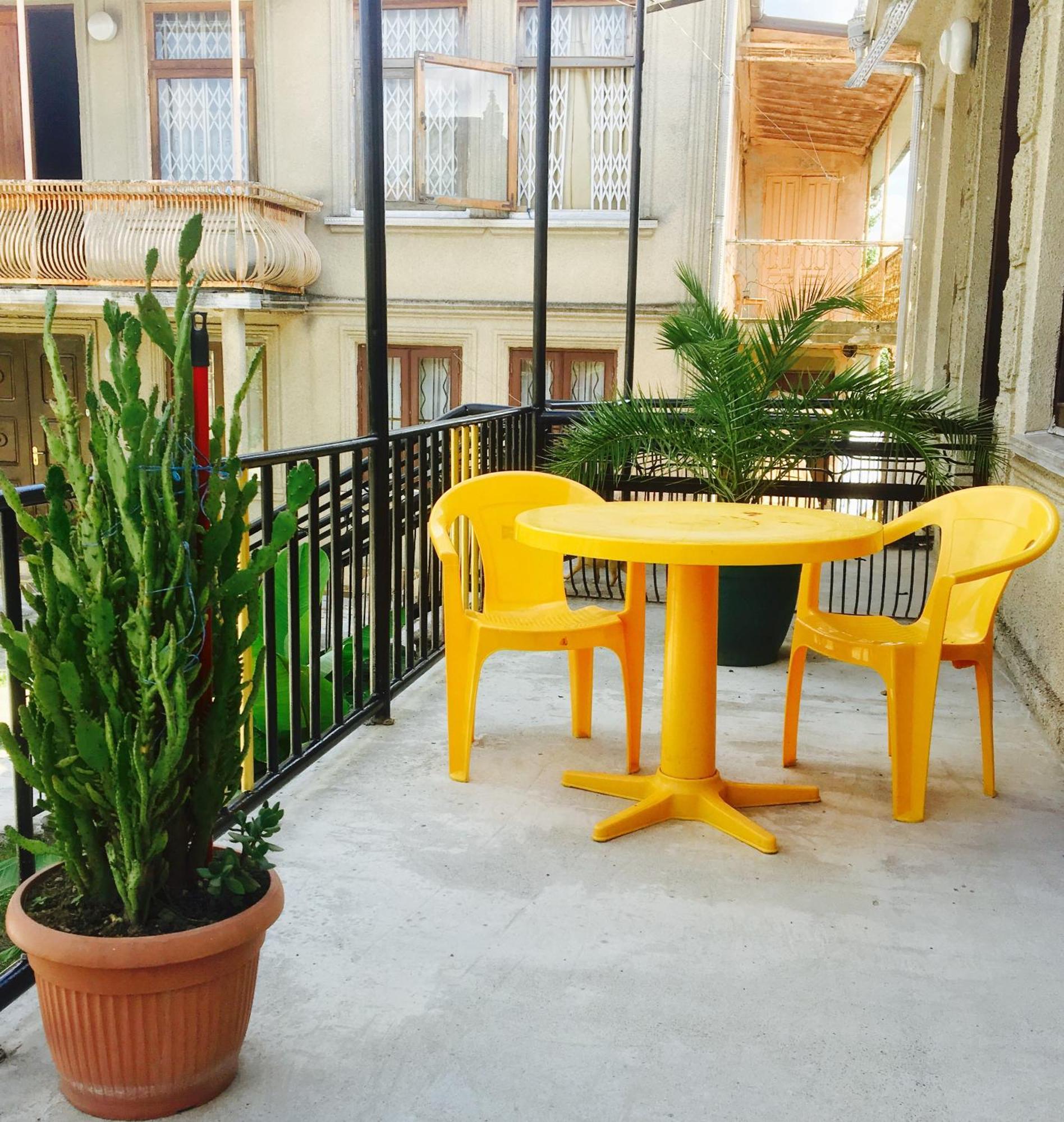 Guest House Lali Kostava 14 Zugdidi Exterior foto