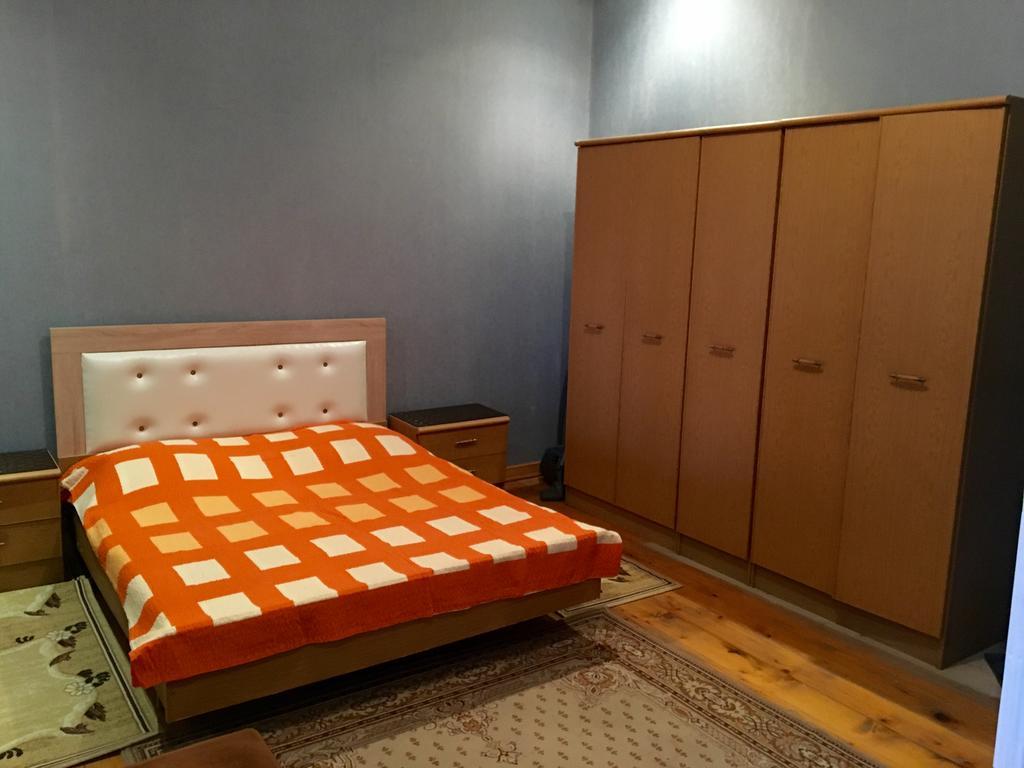 Guest House Lali Kostava 14 Zugdidi Exterior foto